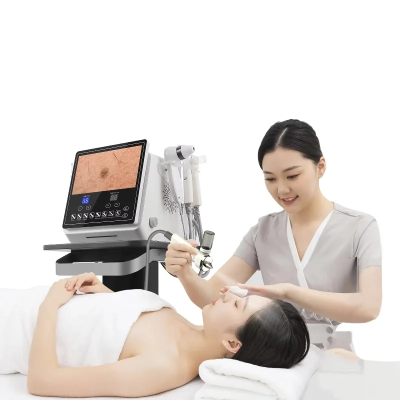 Analizator skóry i skóry głowy 8 w 1 z funkcją wtrysku tlenowego do nawilżania, odżywiania i oczyszczania skóry.