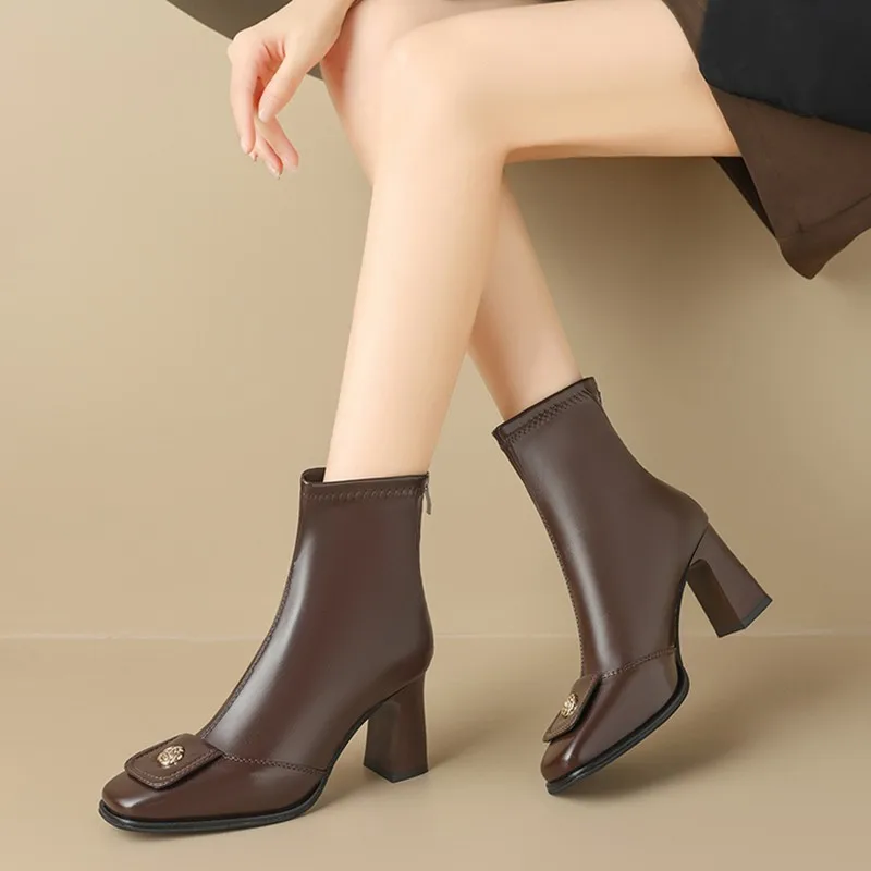 

French Retro Block Heel Skinny Boots Women's Spring and Autumn Square Toe Zip Heel Plus Size Booties