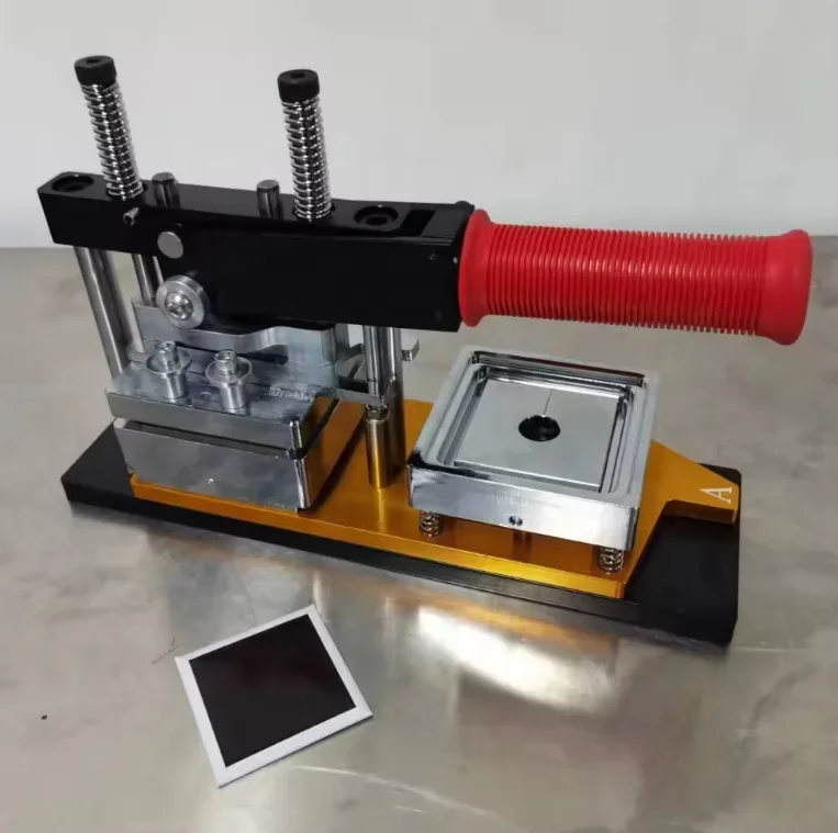 Square Fridge Magnet Making Machine Kit Including materials and paper cutter