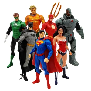 Justice League Batman v Superman Figura de acción Superman Batman Wonder Woman The Flash Green Lantern DC Regalos de juguete coleccionables 12 mejores ventas Batman 2022 - №9