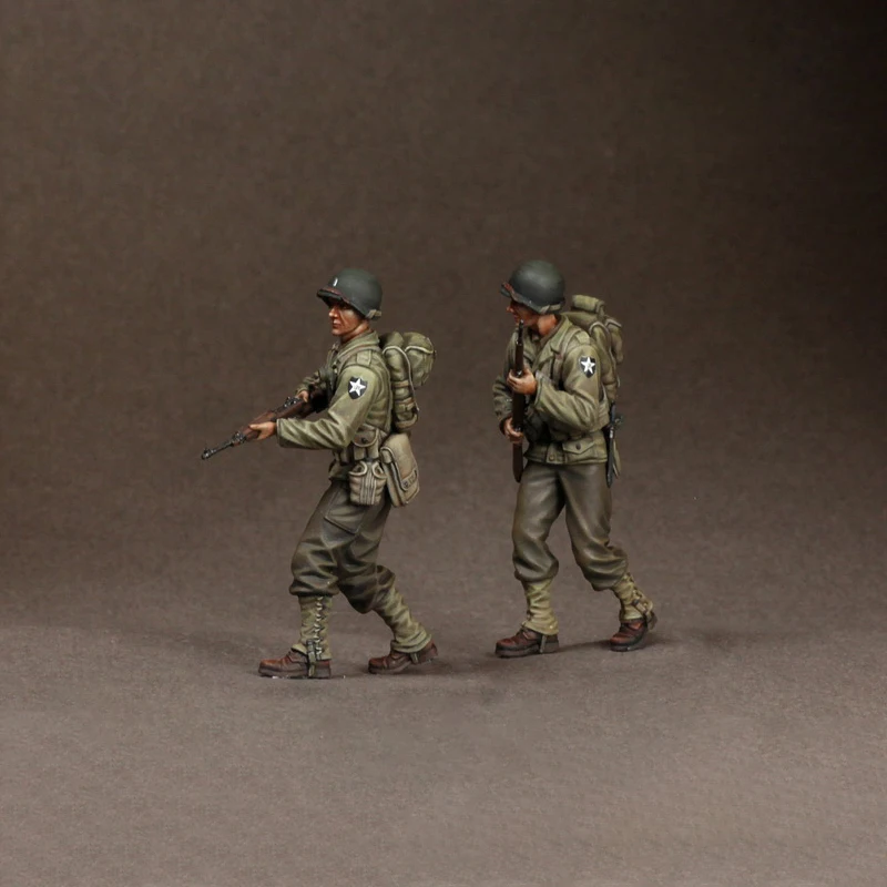 1/35 Resin Model Figure Kits GK , Two People，Military Theme，Unassembled And Unpainted,359C