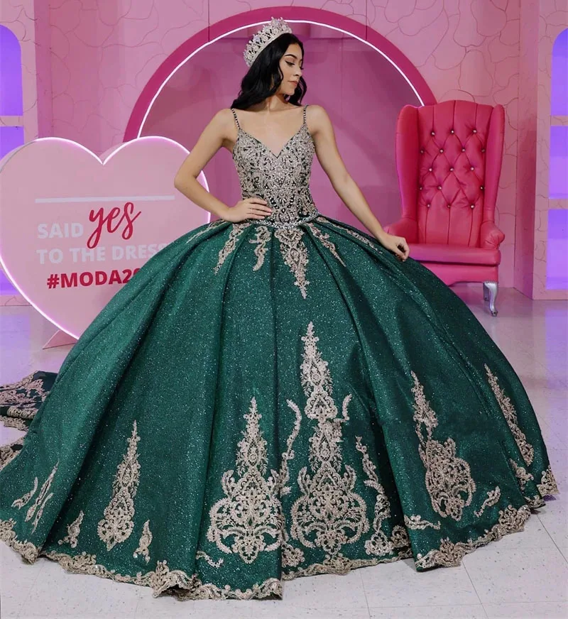 Vestidos de Quinceañera de princesa verde, vestido de baile con tirantes finos, apliques dulces 16, 15 Años, personalizado