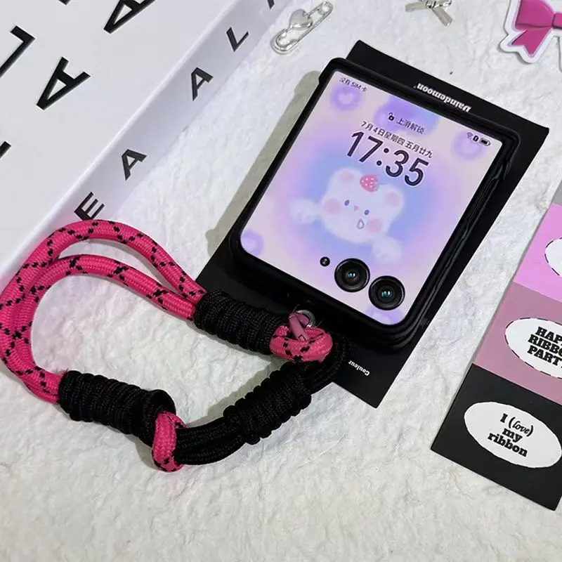 Fashion Bling Stars Rhinestone Phone Case For Moto RAZR 70 60 50 40 Ultra Razr 2025 2024 2023 Rose Portable Wrist Bracelet Cover