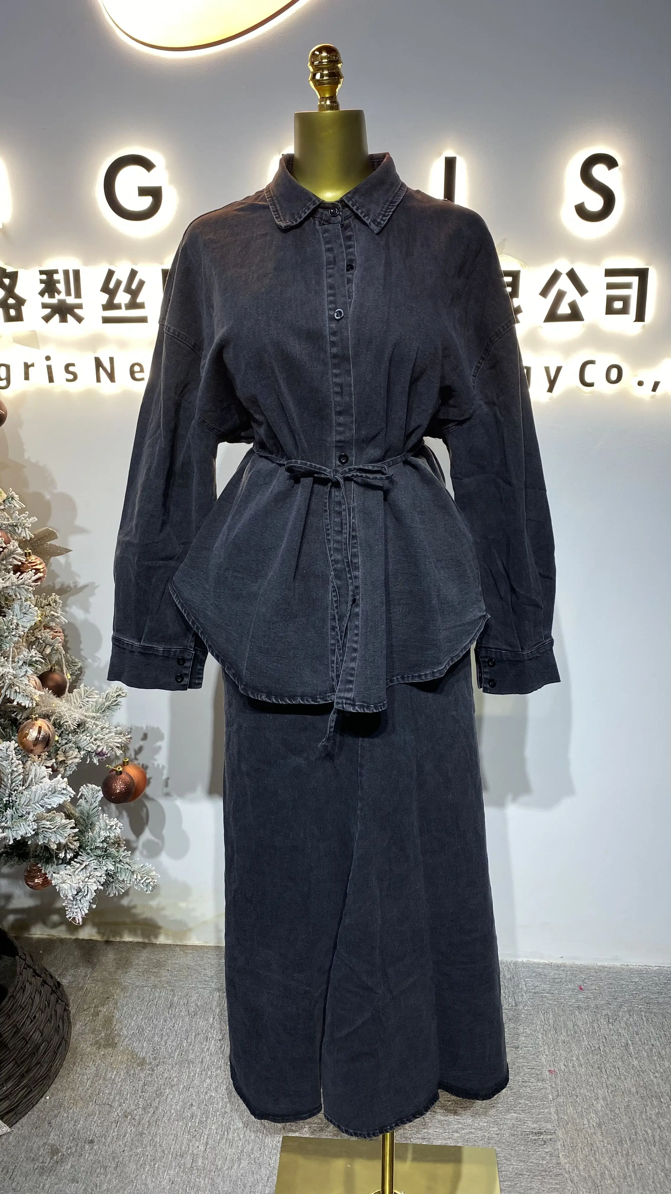 

Autumn/Winter Fashion Trends: Turkish Abaya Style Islamic Women's Clothing - Moderate Tops and Skirts-GZXX182