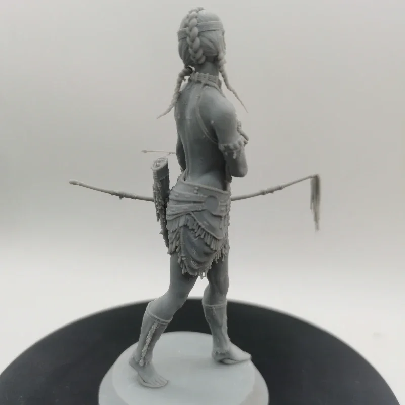 Resin Figure Tribal Female Archer 1/18 Scale 100mm Diy  Assemble Model Kit Unassembled Diorama and Unpainted Statuettes Toys