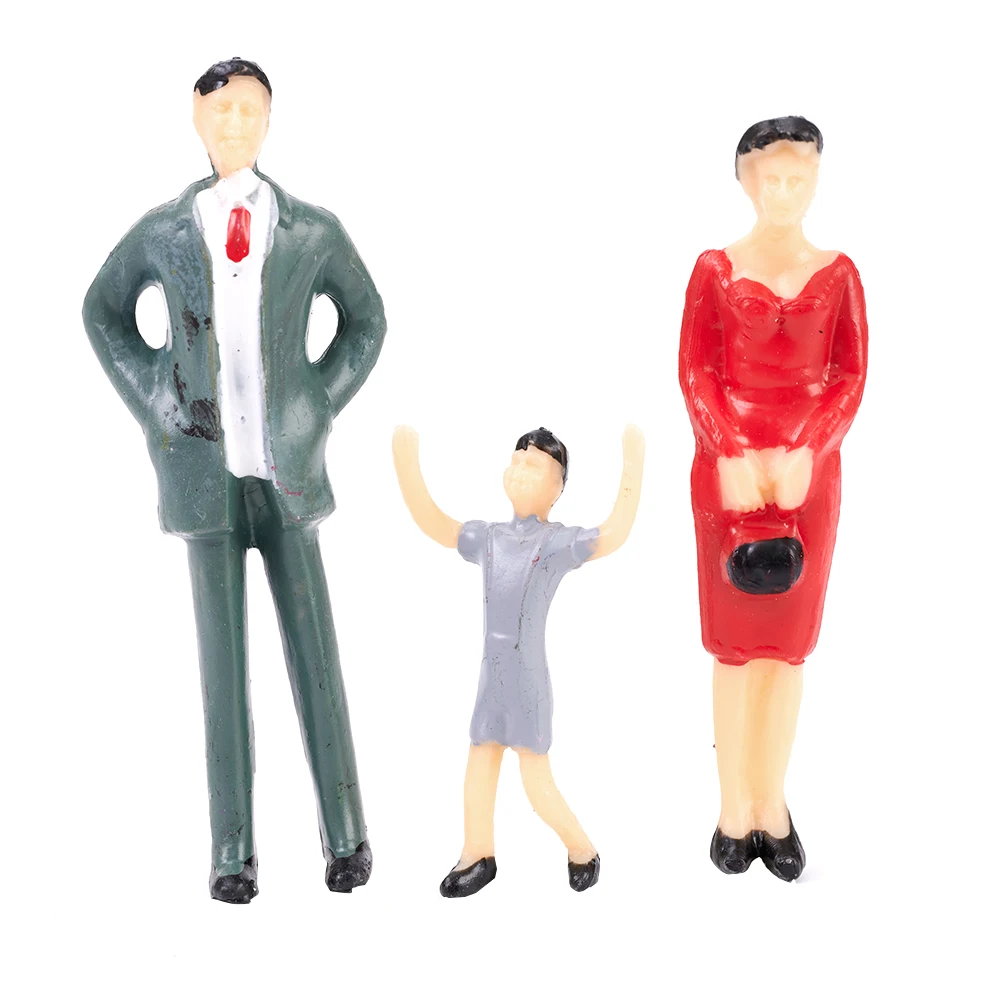 50 Plastic Model Figures in 1 32 Scale Realistic Sitting and Standing People for Train Station and Landscape Models