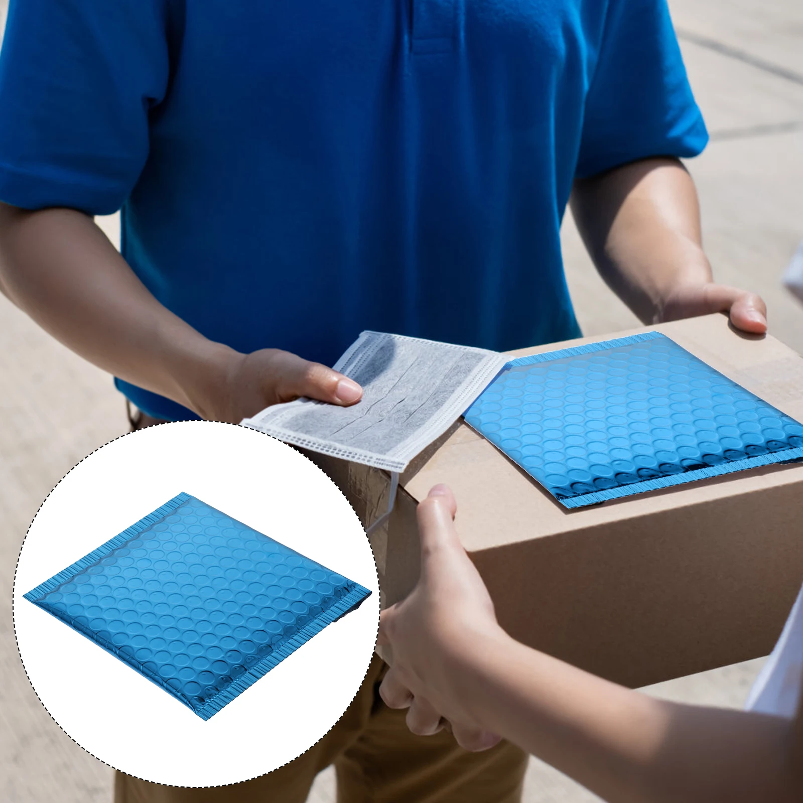 50 قطعة حقيبة بريد فقاعة مغلفات مبطنة ذاتية الختم مقاومة للماء وخفيفة الوزن لمتجر الشحن عبر الإنترنت كيس التعبئة والتغليف الحرفية