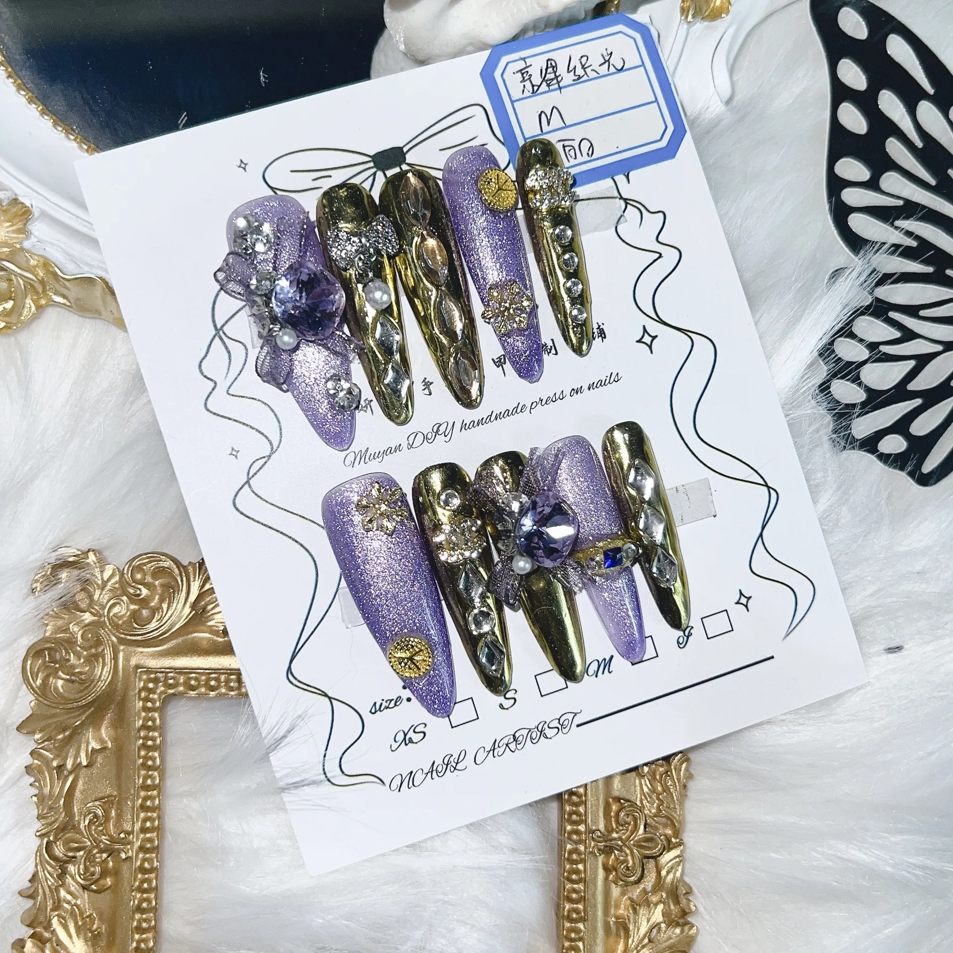 

Glam Purple Gold Rhinestone Press On Nails With 3D Metal Ornaments Multiple Sizes Glitter Gold Rhinestone Design