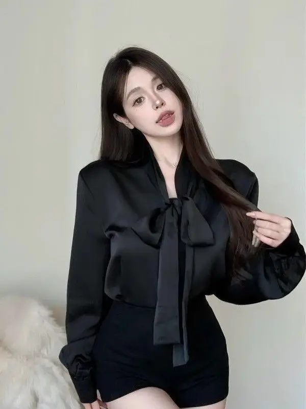 Ele Chiffon Long Sve da donna irt Primavera Autunno Design con nodo bianco Top delicato e vestibilità ampia