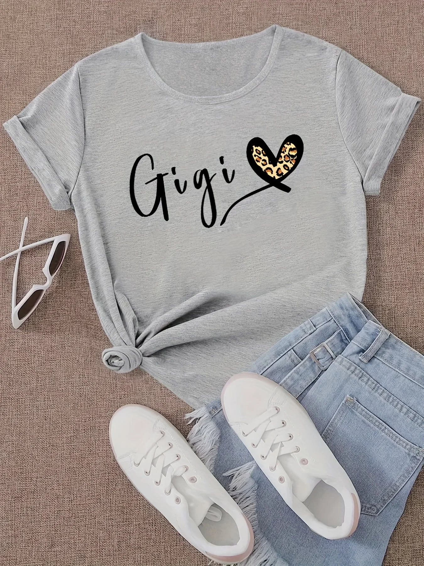 

Leopard Print Careful Pattern Printing Women T Shirts Graphic Streetwear Short Sleeve Women Summer Casual Tshirt Clothing