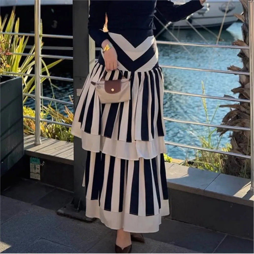 Women Black White Striped Long Skirt High Waist Asymmetric Tiered Ruffle Skirt Irregular Swing Flowy Casual Fashion A Line Skirt