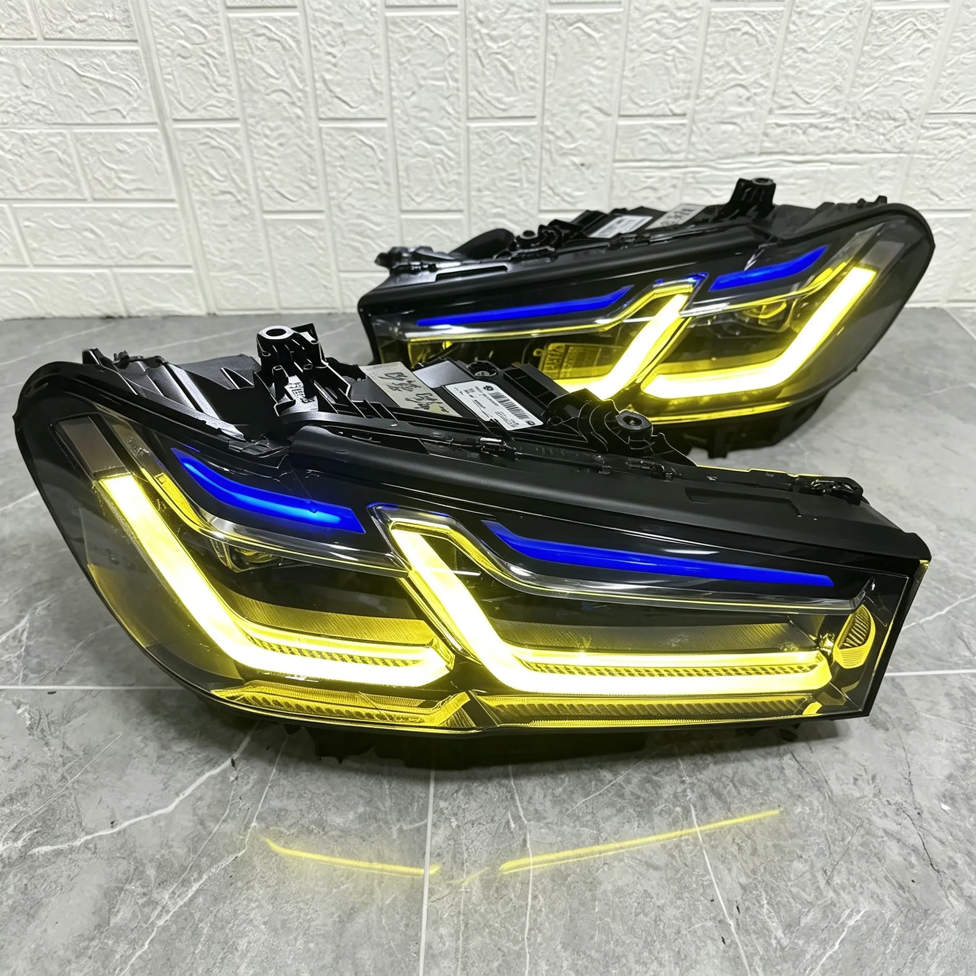 Blue Eyebrows Yellow White Interchangeable Angel Eyes 2021-2023 For BMW 5 Series M5 525i 530i 535i 540i G30 Headlights G30 Parts