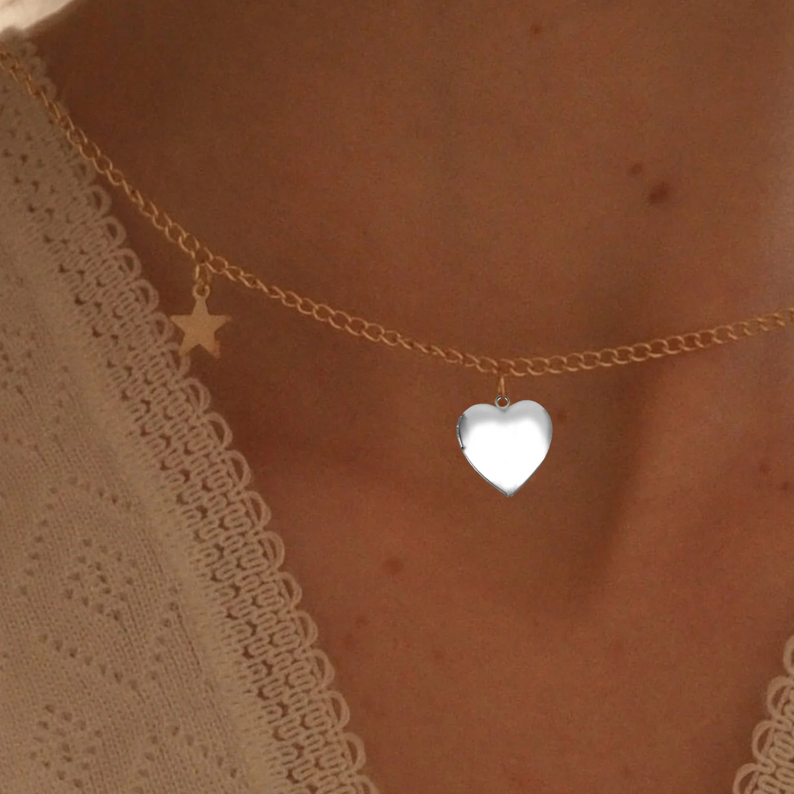 

Romantic Heart Shaped Locket Charm Stainless Steel Pendant for DIY Crafts Necklace Making Practical Gift Locket Charms