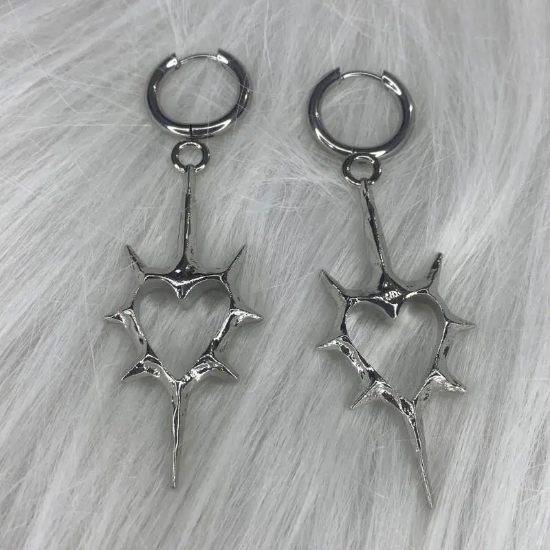 195C Gothic Thorn Heart Hoop Earrings Fashion Huggie Earrings Unisex Jewelry