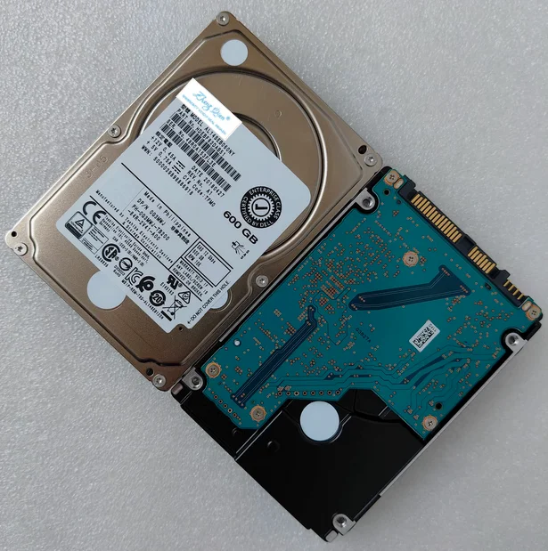 

Для 0G3MWJ 600G 10K SAS 2.5 T640 R740 AL14SEB060NY