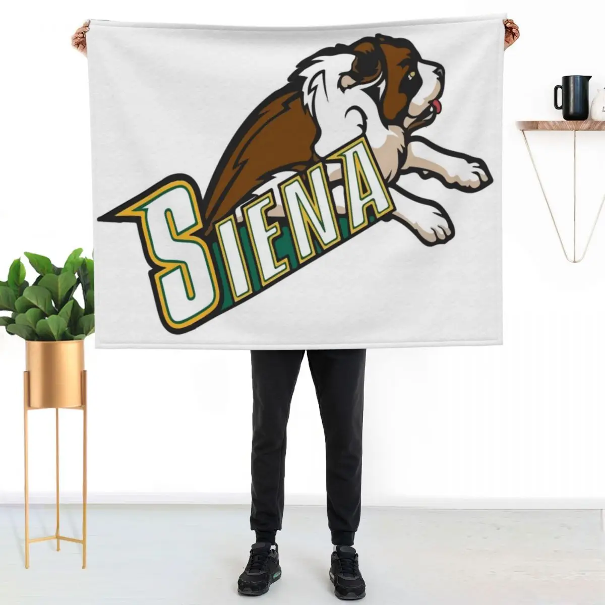 

Siena Saints Throw Blanket Anti Shedding Soft Fuzzy Blanket for Home