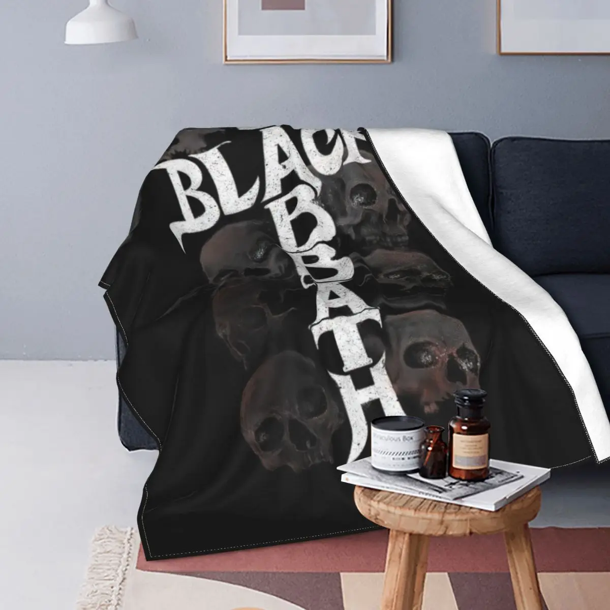 Black Sabbathe Skull Blankets Rock Black Flannel Throw Blankets Summer Air Conditioning Decoration Lightweight Bedsprea