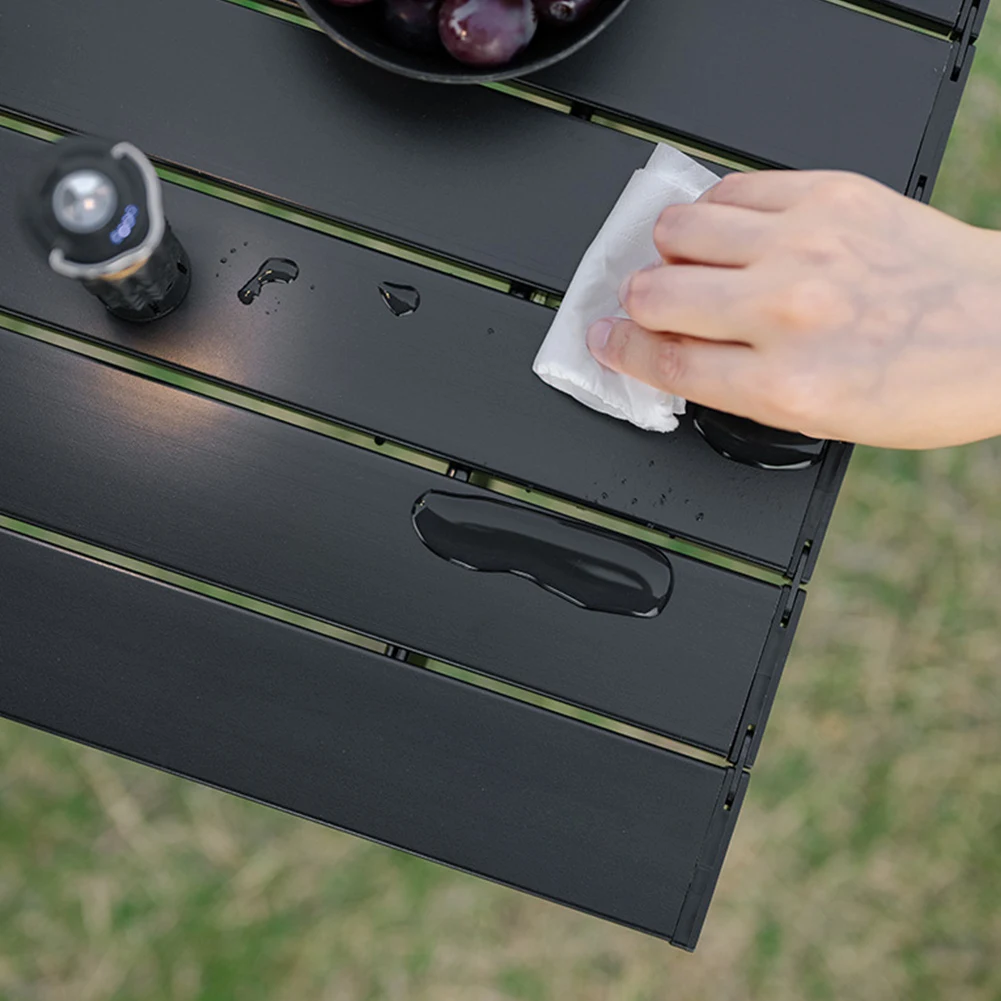 طاولة تخييم محمولة خفيفة الوزن قابلة للطي ، مكتب عشاء خارجي قابل للطي ، سبائك ألومنيوم عالية القوة للحدائق والحفلات والنزه والشواء