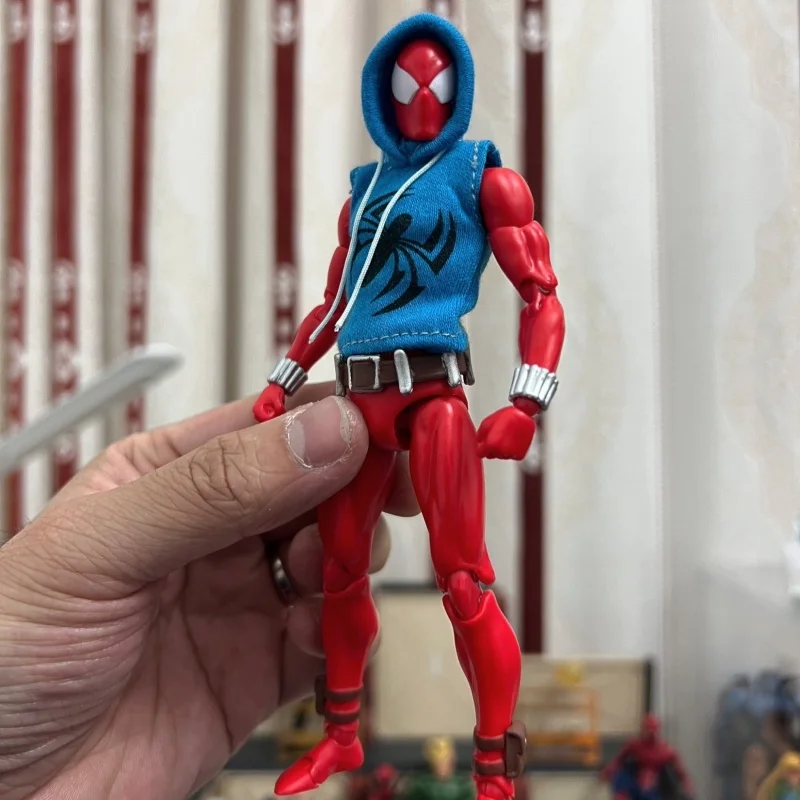 En Stock Ct Toys Spiderman Mafex 186 figura Scarlet Spider el increíble Spider-Man figura de acción de cómic modelo estatuilla regalo Juguetes