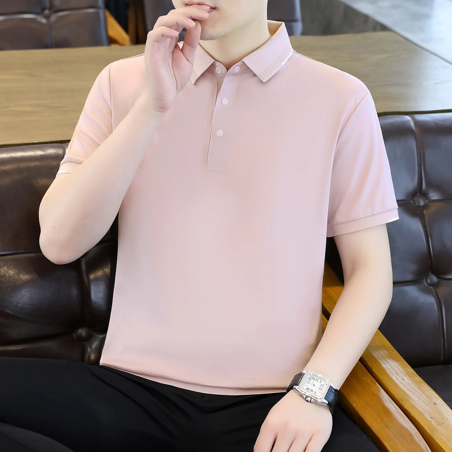 2026 Summer New Style Men's Silk Short-Sleeved Seamless POLO Shirt with Polyester Moisture-Wicking and Comfortable Collar T-Shir