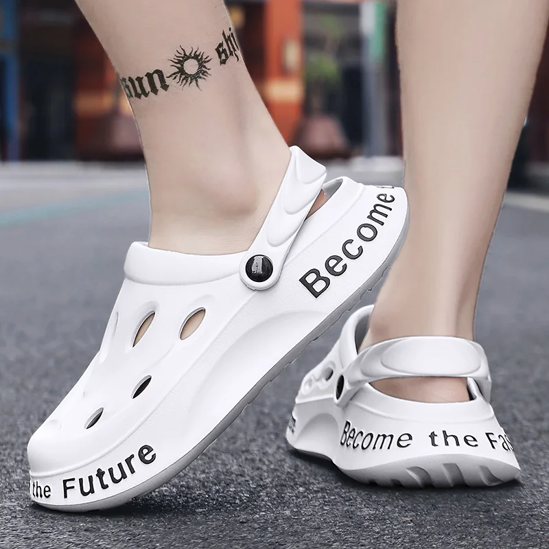 Mens Summer Garden Clogs  Water Shower Shoes Breathable Casual Beach Slippers Cool Street Clogs 2022 Fashion Sandals Slipper