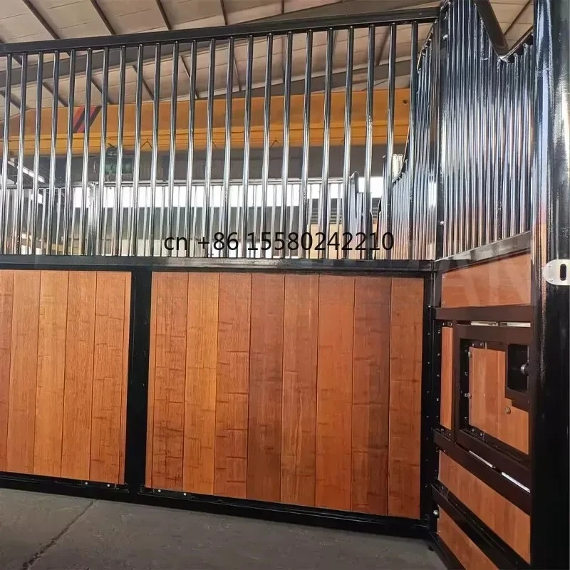 Factory Supply Industrial Design Steel Equestrian Horse Stable Equipment Kits Custom Size 2.2m Height 1 Year