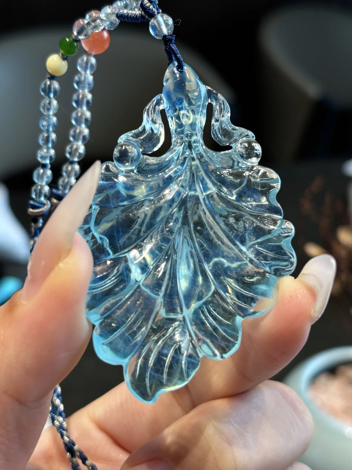 

Natural Blue Aquamarine Clear Fish Pendant Women Carved 66x42x9mm Aquamarine Brazil Fashion Beads Necklace AAAAA