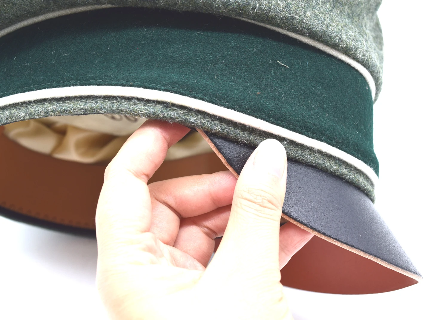 Cosplay Collectable German  WH Crusher Field Visor Cap Green Hat Wall Sweat Ring Made Leather