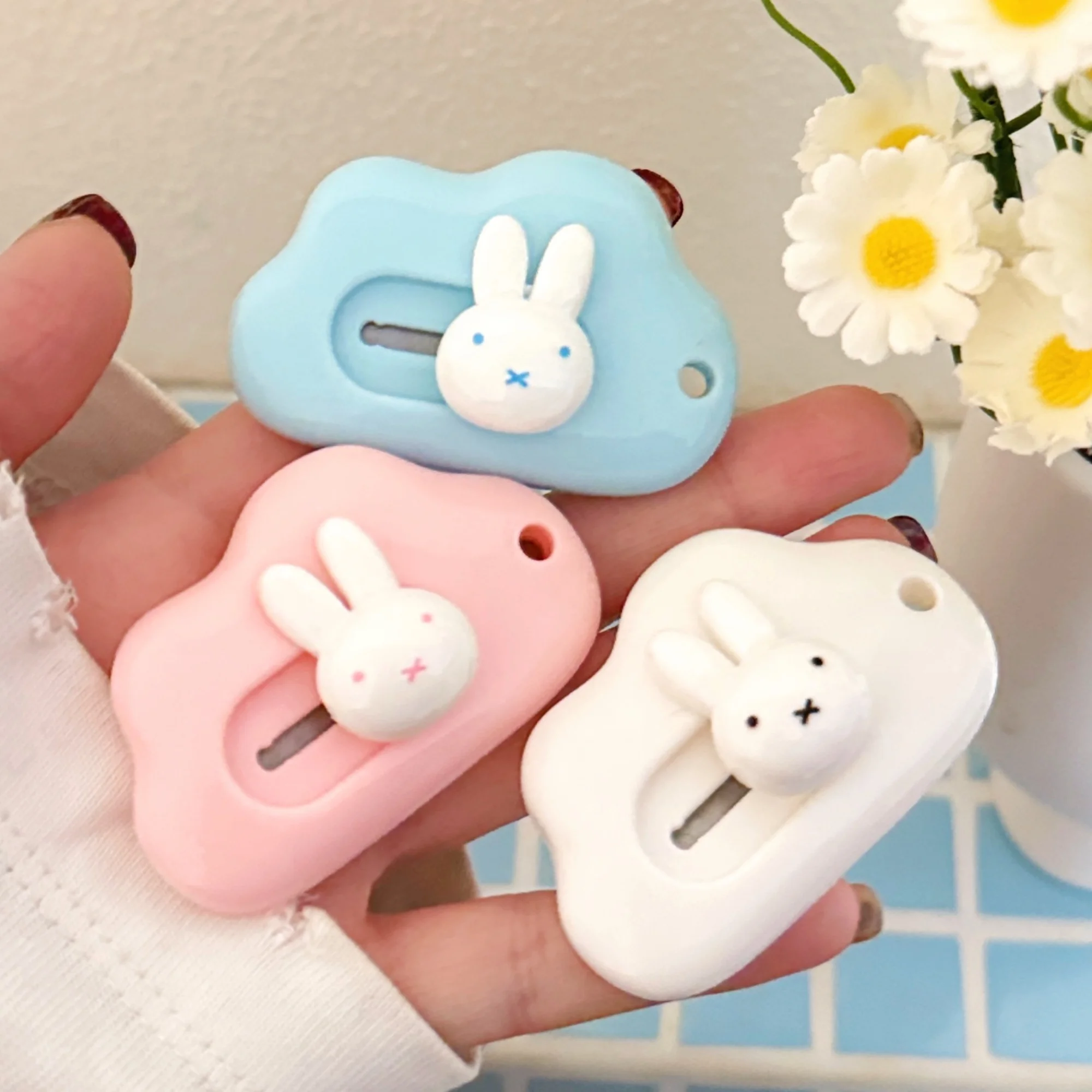 HOT Selling 1/3 Pcs Cute Miffy - Cosplay Prop Knife recension och pris