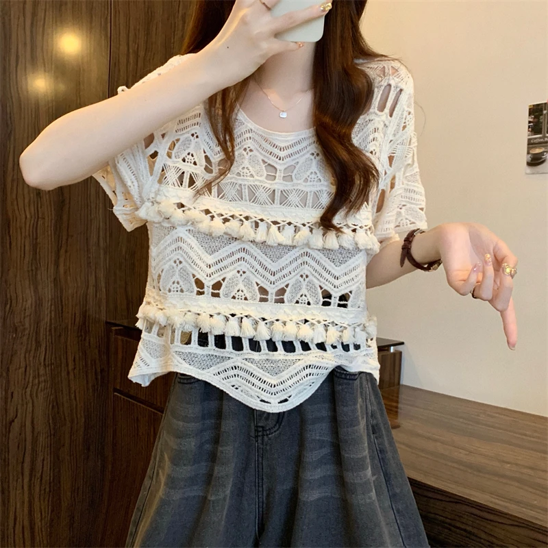 Boring Honey New Summer Design Irregular Short-Sleeved T-Shirt  Crochet Openwork Lace Blouse Women Wear Blouses With Tassels Top