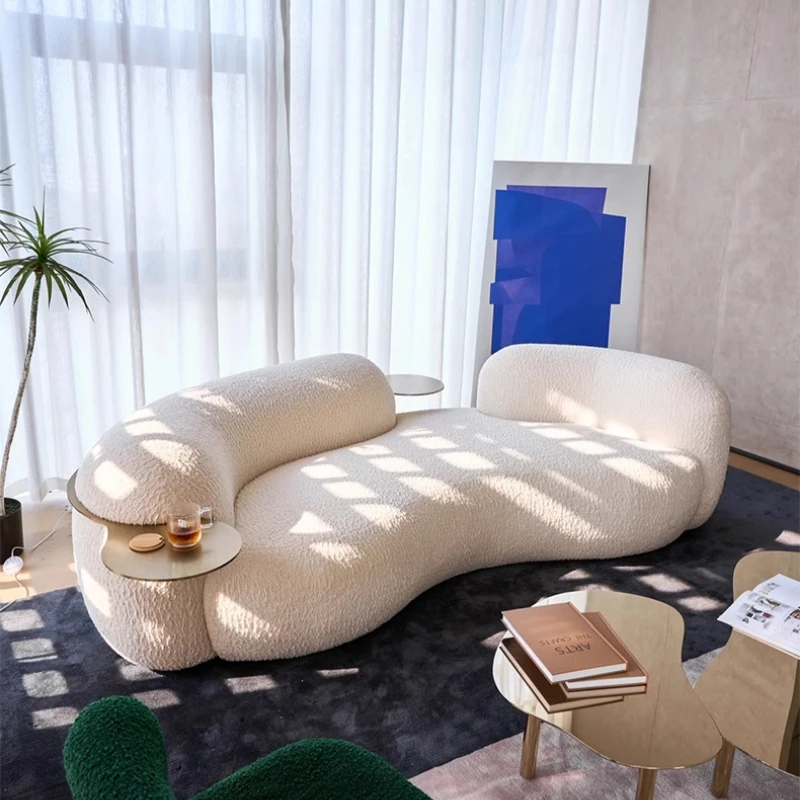 Sofá italiano minimalista de tela de guisante, sofá curvo de estilo crema para sala de estar, sofá de forma especial