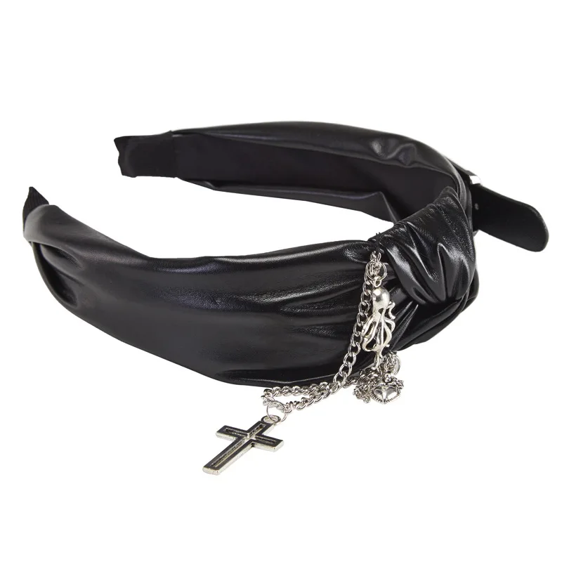 Gothic Dark Rivet Handmade Headband Y2K Subcultural Punk Leather Headband Black Cross Skull Chain Lolita Hair Accessories