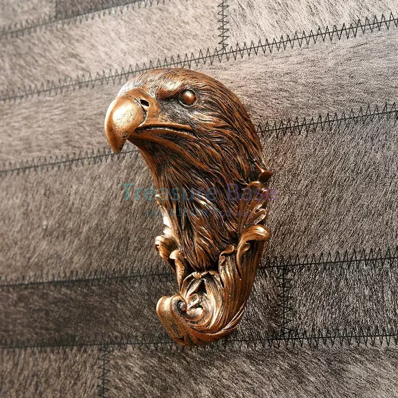 

Стереоскопическая винтажная медная настенная вешалка с головой орла, ретро-смола, украшение в виде животных, креативный настенный домашний декор, подарки