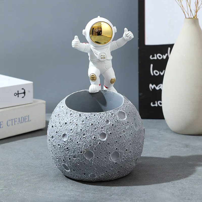 Creative Astronaut Pen Holder Desk Organizer Storage Box Office Stationery Gift