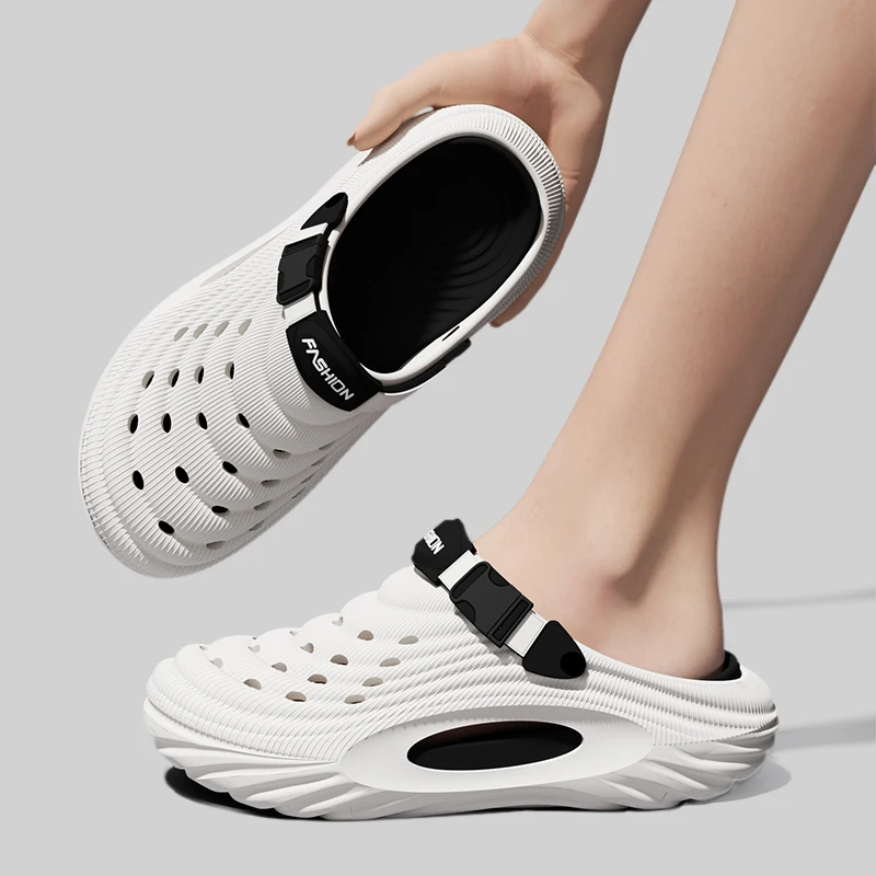 Eva Anti-Slip Couple Wearing Thick-Soled Perforated Shoes for Men