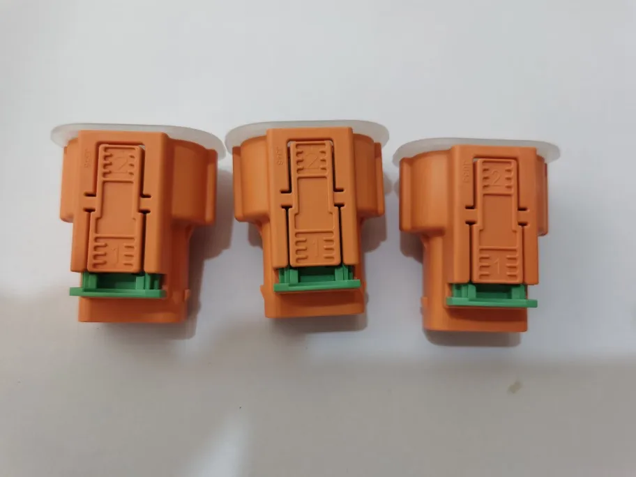 Connector EVH2-M2TK-RDA EVH2-M2TK-RDD EVH2-M2TK-RDE