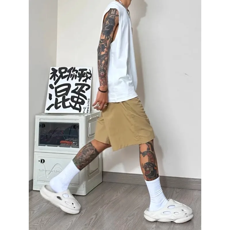 Men Patch Pocket Sleeveless Tank Top Loose Ice Silk Shorts Set Trendy Casual Summer Two Piece Outfit view 4
