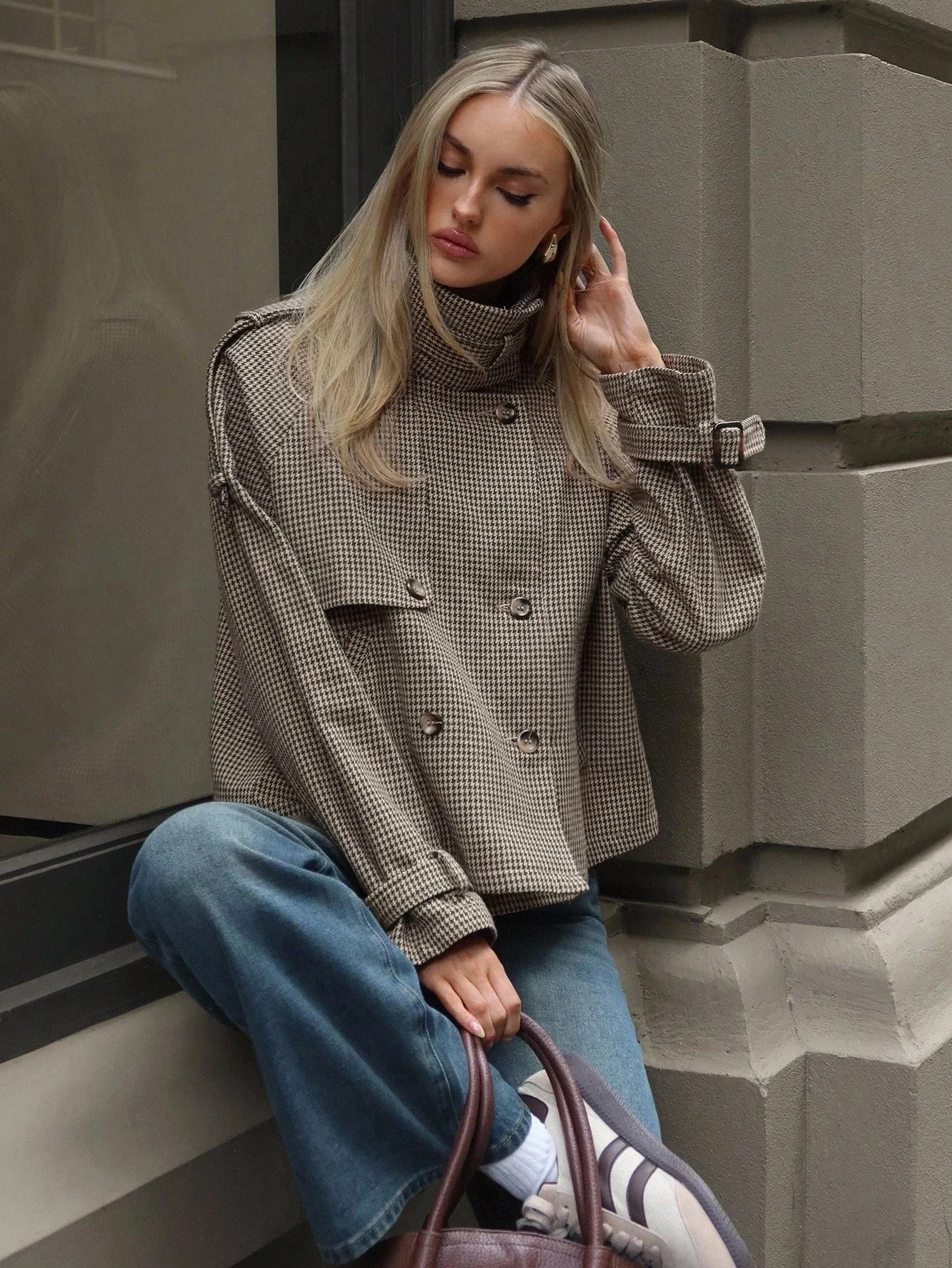 Women Fashin Cropped Jacket High Turtleneck Button Epaulet Detail Long Sleeve Cuff Loose Coat 2026 New Vintage Plaid Short Coats