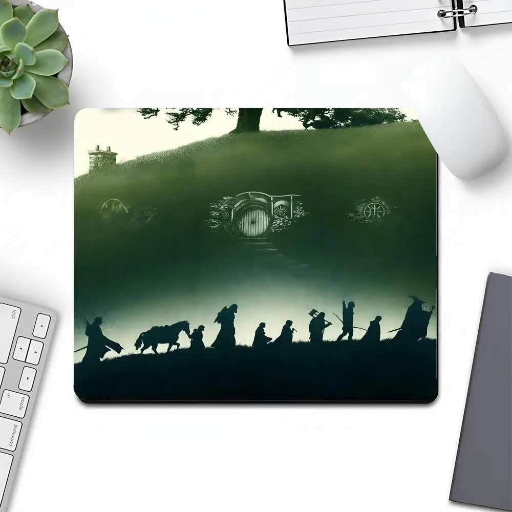 The L-LordS of the R-Rings Mouse Pad Art Gaming Gamer Small Rubber Locking Edge Large Computer Fashion MousePad Laptop Desk Pad