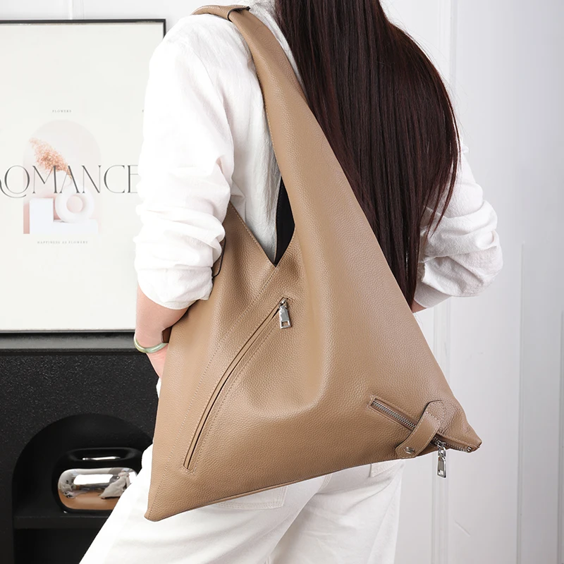 Women's Large Capacity Shoulder Bag Cowhide Genuine Leather Tote Bag Magnetic Closure Trendy Multiple Pockets Underarm bag