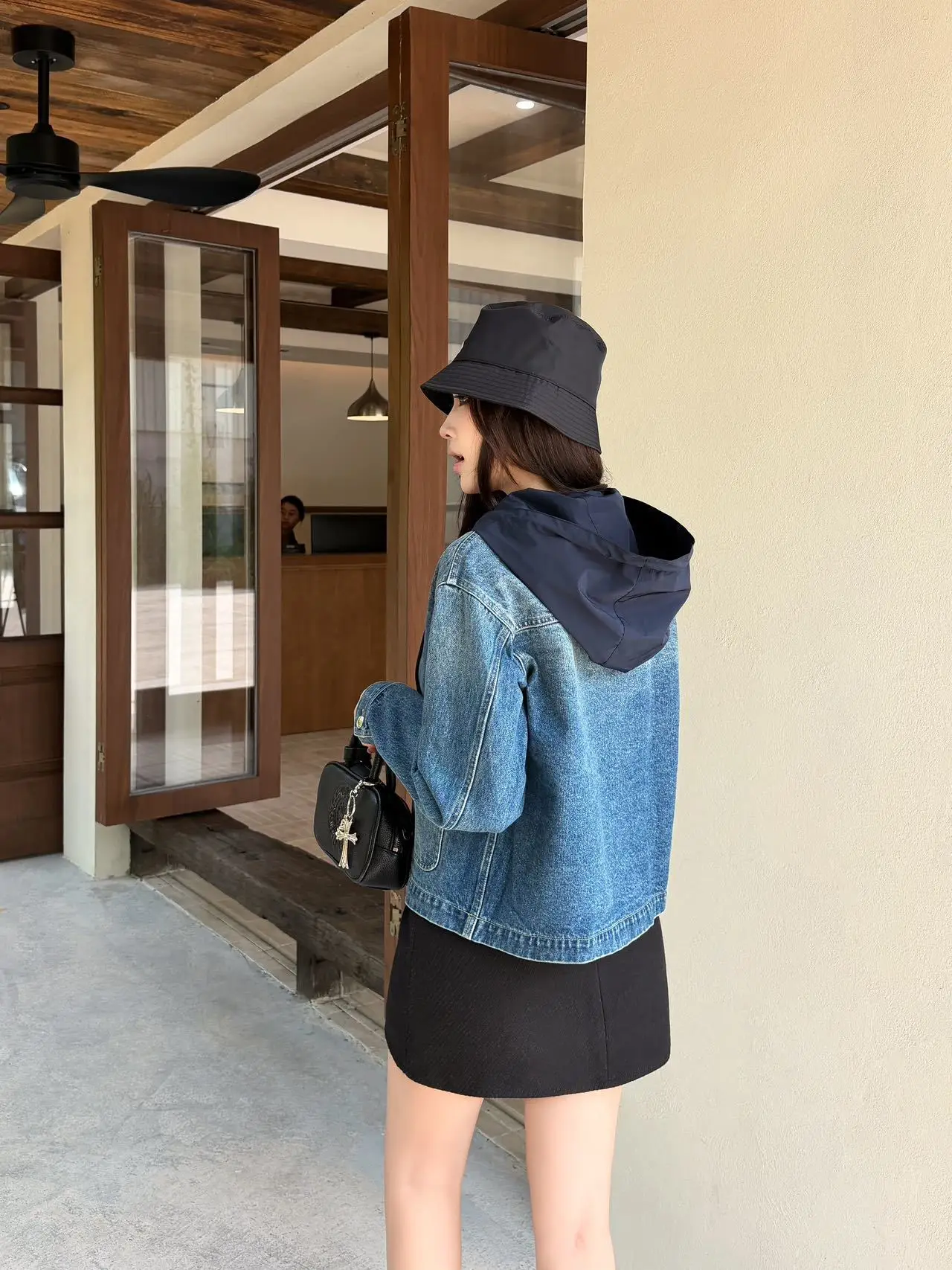 26th model - detachable hat - women's denim jacket - casual and fashionable - short jacket