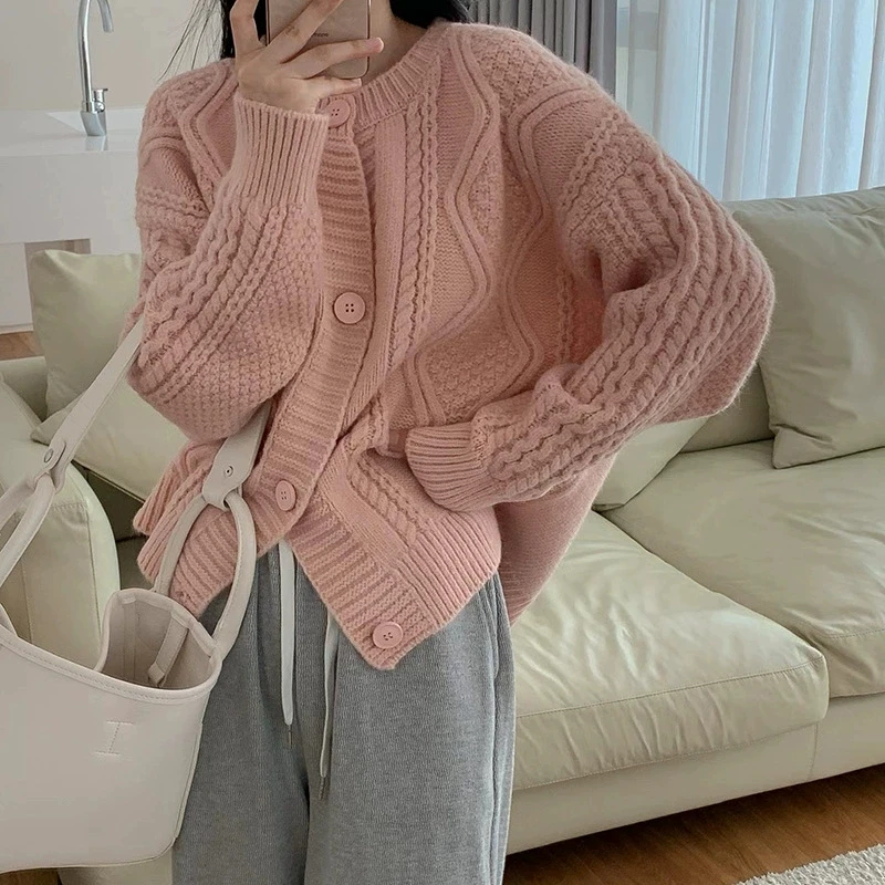 

Autumn Winter Retro Cable Knitting Cardigan Thick Sweater Coat Women New Soft Loose Outer Wear Long-Sleeved Knitted Sweater Top