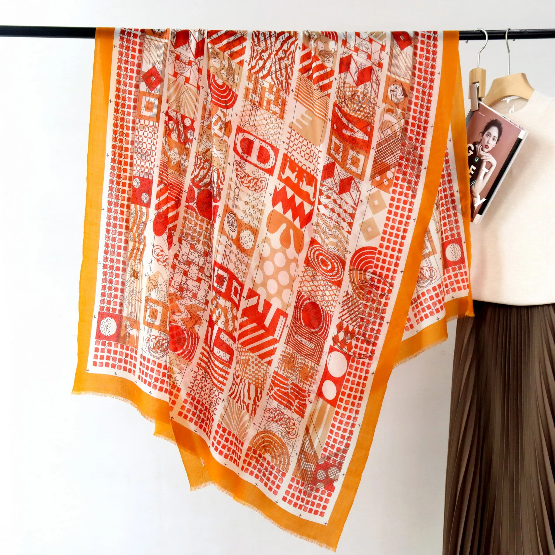 High-end Elegant Women's Exquisite All-flower Print Quality Water-soluble Wool Handmade Fringe Warm Soft Long Scarf Shawl