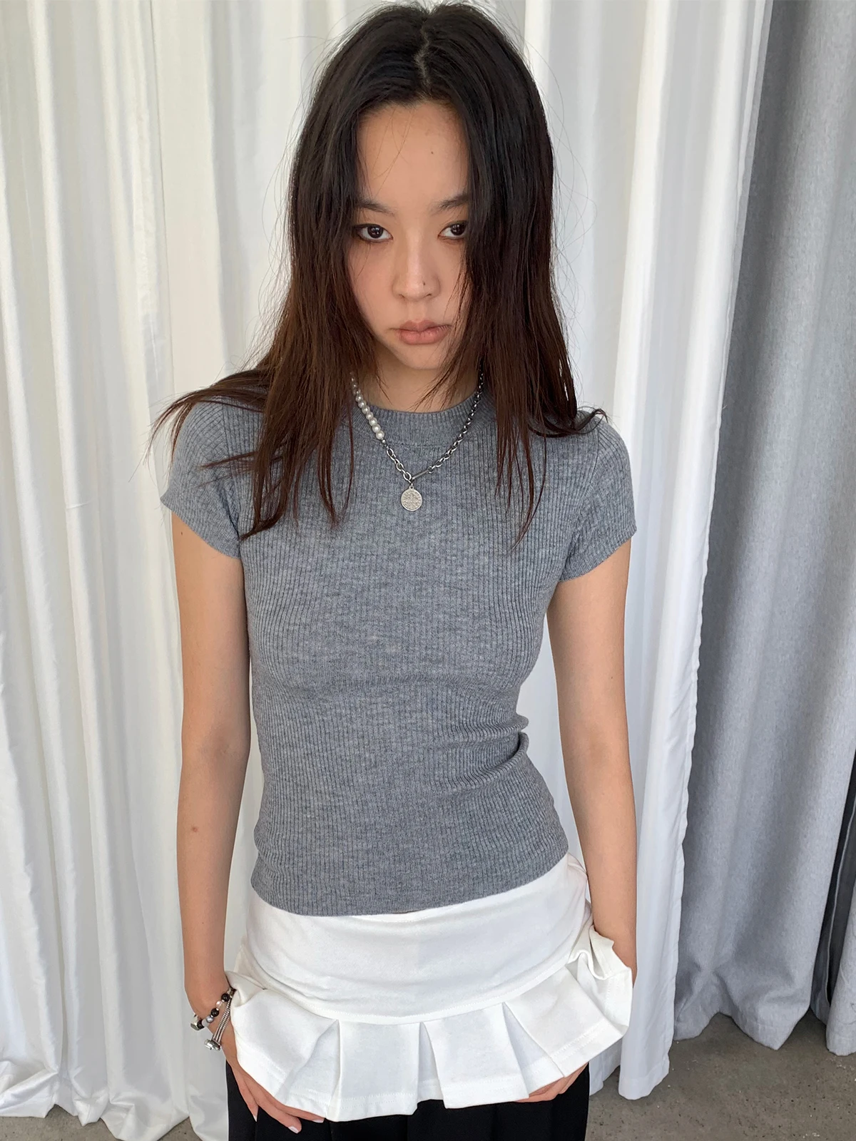 

Новая летняя повседневная женская футболка Ambosc с круглым вырезом, эластичная, приталенная, вязаная, с коротким рукавом, укороченная