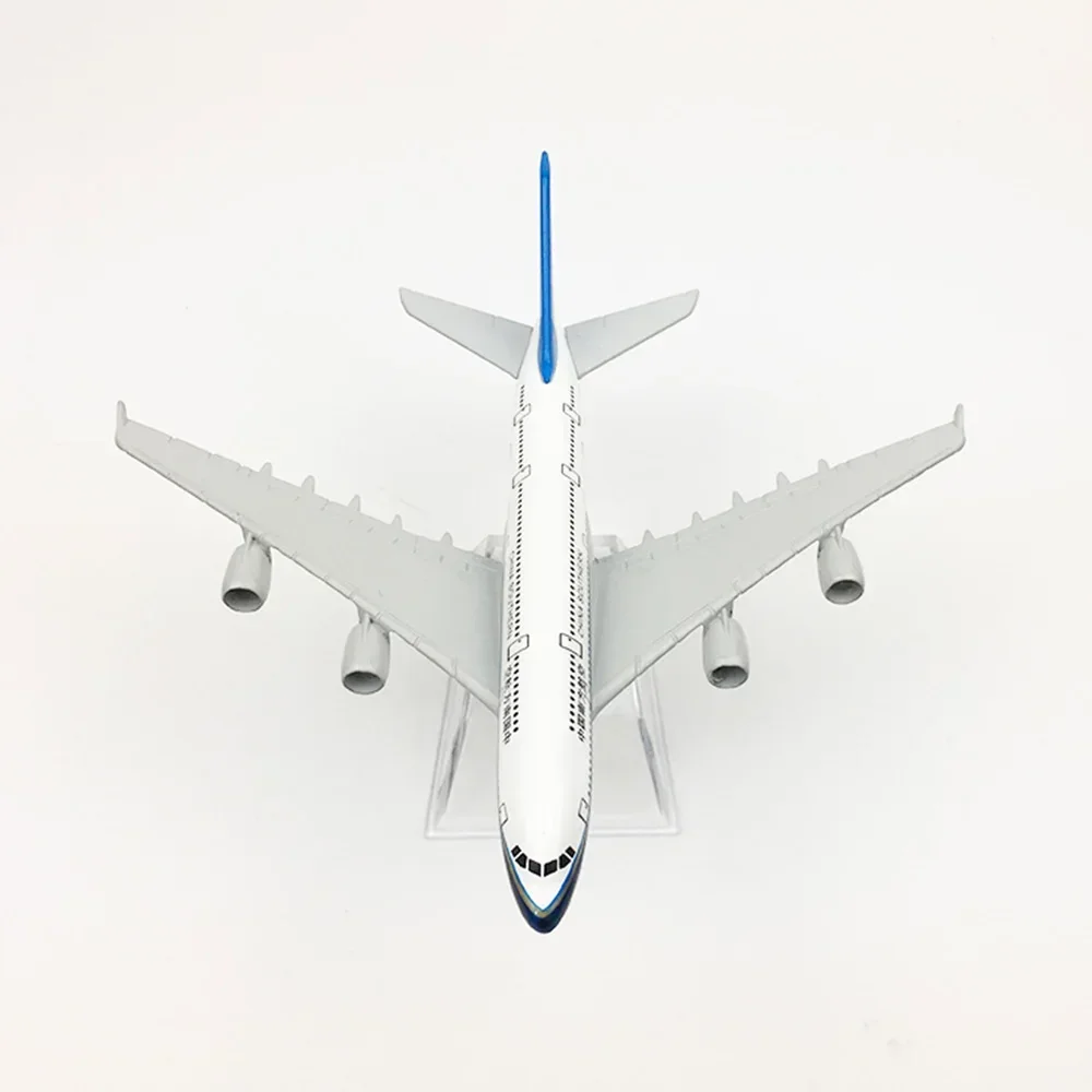 1/400 Scale Alloy Aircraft Airbus A380 China Southern Airlines 16cm Plane Model Toys Decoration Children Gift Collection