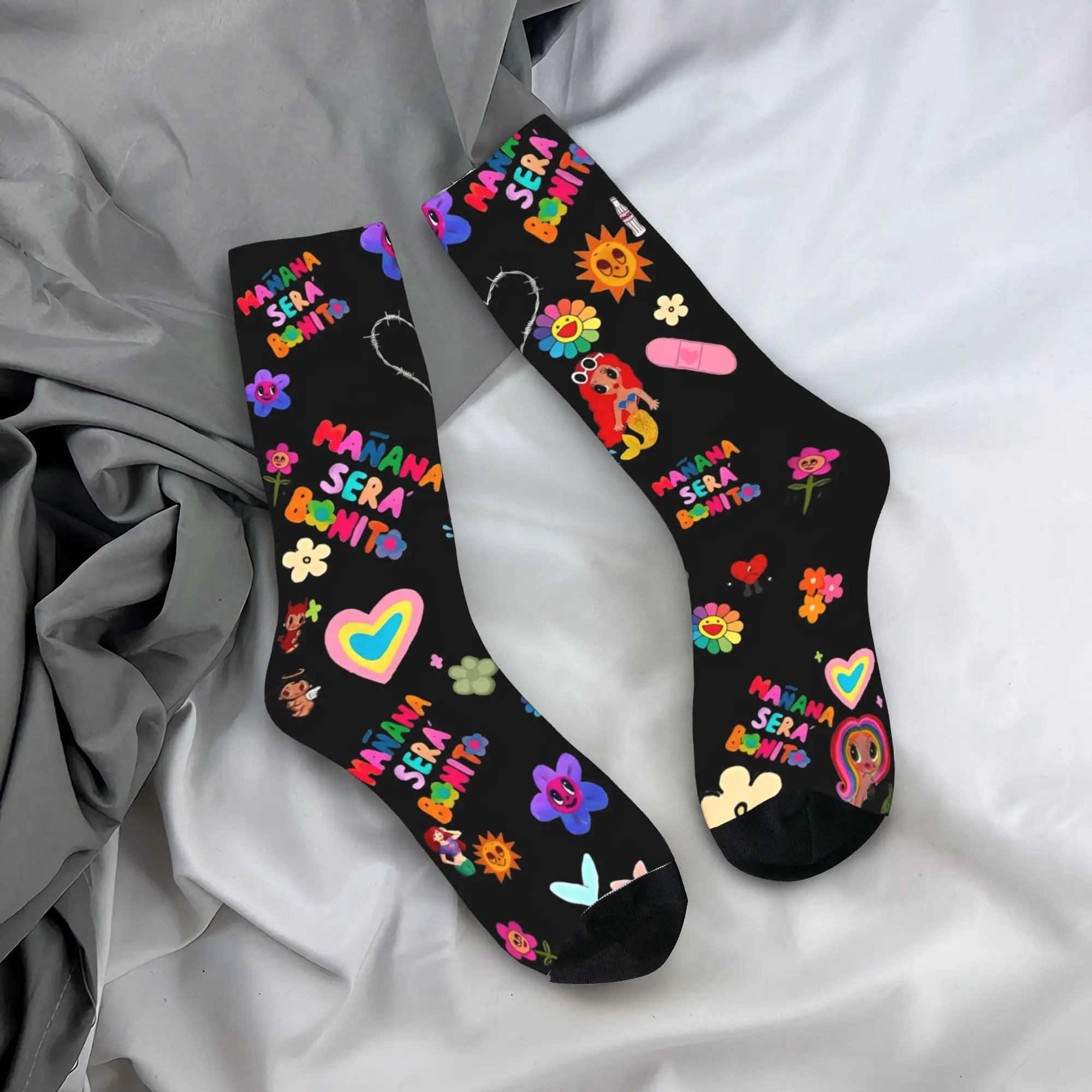 جوارب Manana Sera Bonito Karol G جوارب للنساء والرجال جوارب ناعمة قابلة للتنفس جوارب شتوية رياضية خارجية مضادة للانزلاق جرافيك