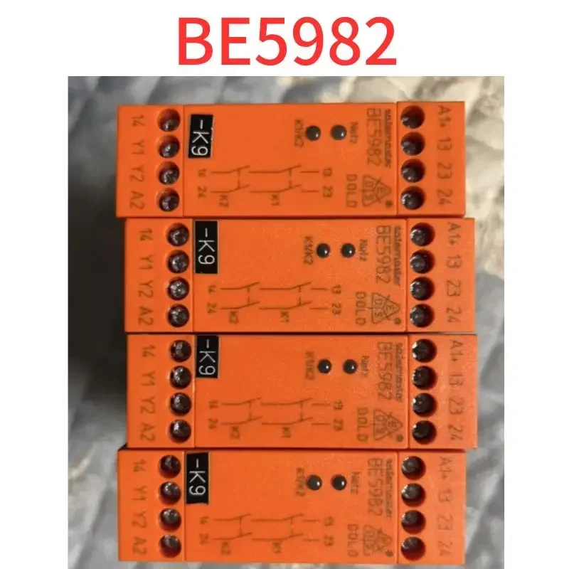 

Б/у реле безопасности satemaster BE5982 BE5982.02.