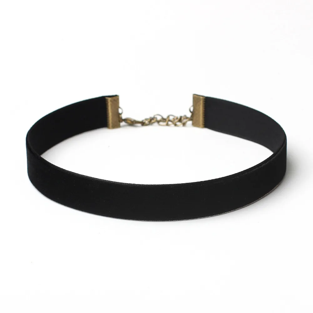 5 Pieces Choker Necklace Set Stretch Velvet Classic Gothic Lace Choker