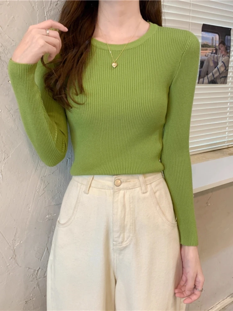 سترة نسائية أساسية بأكمام طويلة لخريف وشتاء 2025 سترة نسائية عصرية برقبة دائرية سترة ضيقة مرنة محبوكة بطبقة أساسية