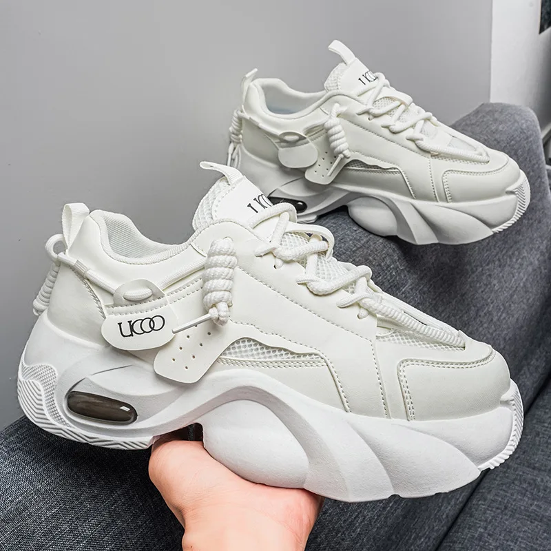 Men's winter thick soled dad shoes, casual and comfortable, height increasing, daily outdoor leather sports shoes